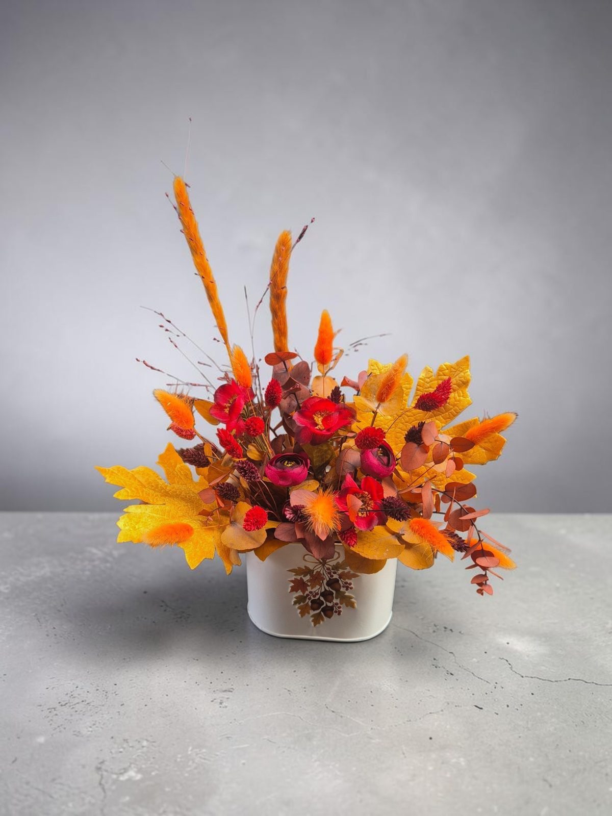 Autumnal Velvet Oak Leaf Arrangement